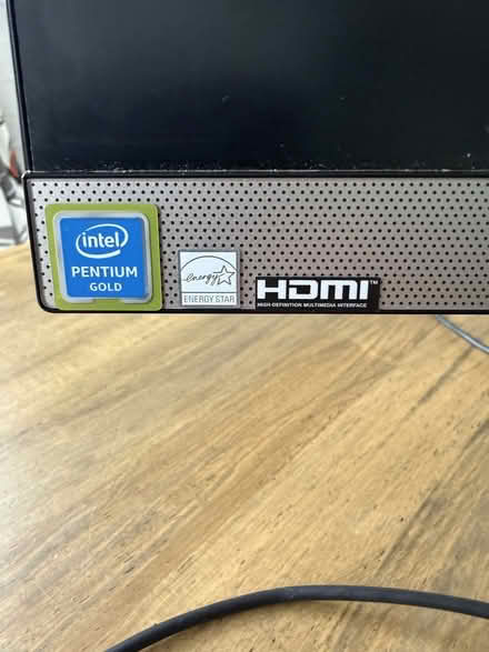 Photo of free ASUS Windows 11 computer (Round Spinney) #3