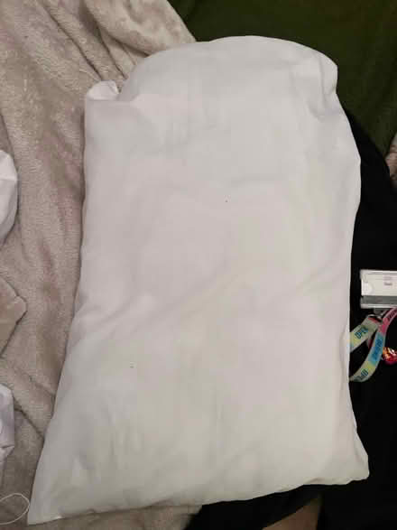 Photo of free 3 Pillows 1 double duvet (TW20) #1