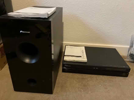 Photo of free Pioneer HD/DVD recorder and Surround sound system (GU12) #1