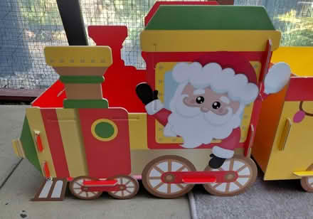 Photo of free Christmas present train (St. Albans) #2