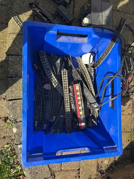 Photo of free Train set. Old (The Dell SG5) #2