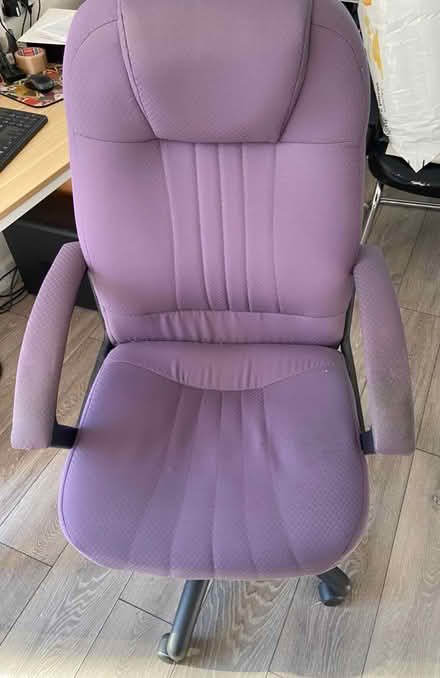 Photo of free Office swivel chair (Aldwick PO21 3**) #2