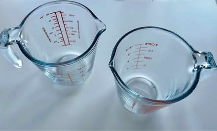Photo of free Measuring jugs (CT2) #2