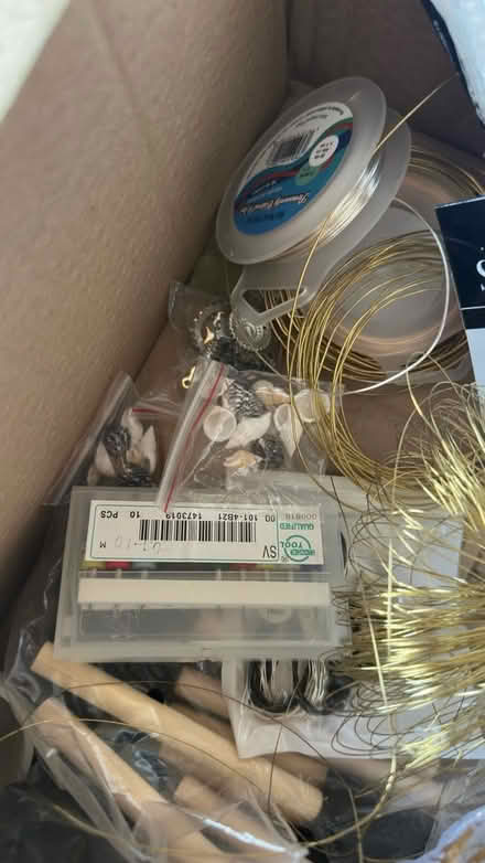 Photo of free Mix items box (AL4) #4