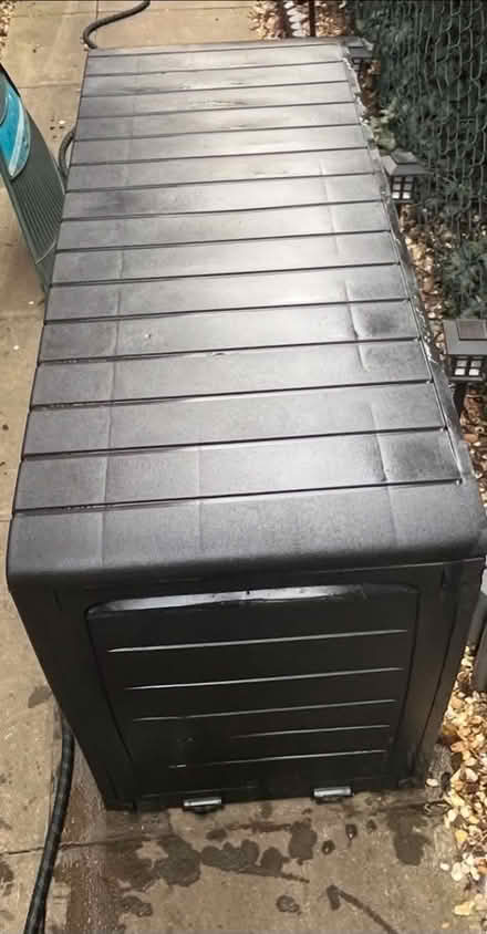 Photo of free Large Black Outdoor Garden Lockable Storage Box (270L) (Beaconsfield HP9) #2