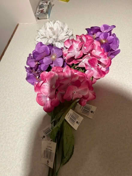 Photo of free Artificial flowers (Shoebury SS3) #1