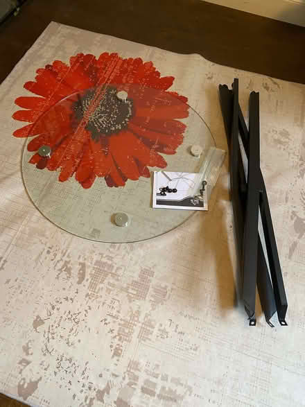 Photo of free Glass table for indoors or outside (Preston Park area BN1) #4
