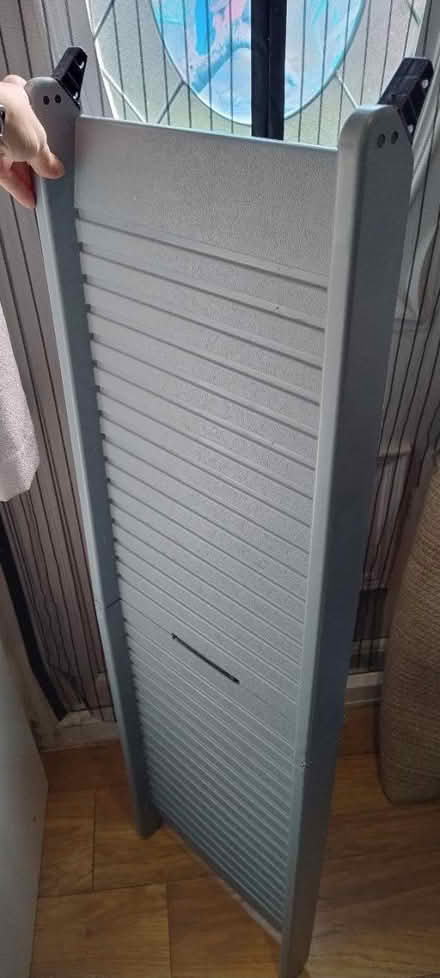 Photo of free Foldable plastic ladder for pets (Near East Acton station) #2