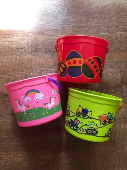 Photo of free Easter buckets (New Market) #1