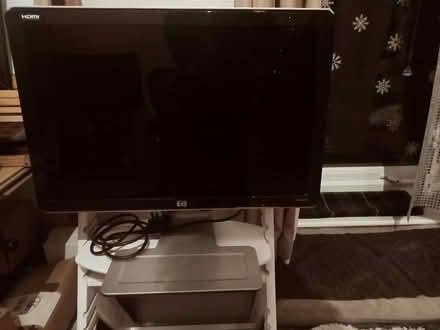 Photo of free HP Desk Monitor (Sharow S11) #1