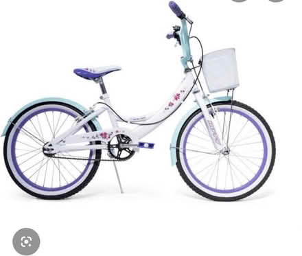 Photo of Girls bike (Lochend EH7) #1