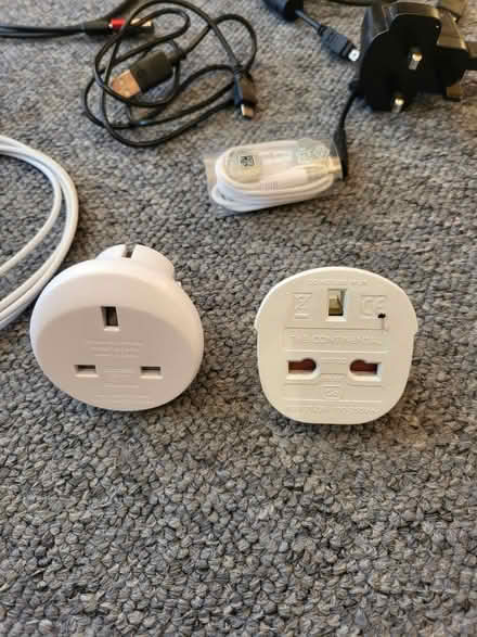 Photo of free Bag of electronics (Fittleworth RH20) #2