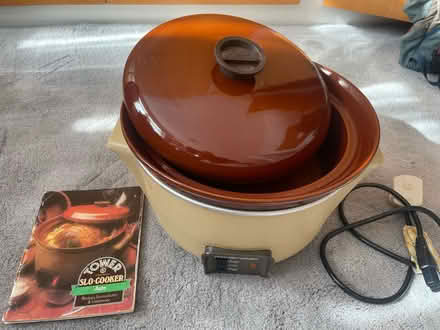Photo of free Electric Slow Cooker for stews etc (Hendon Central NW4) #1