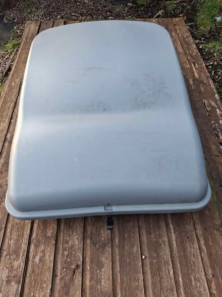 Photo of free Roof box only no crossbars (KA23) #4