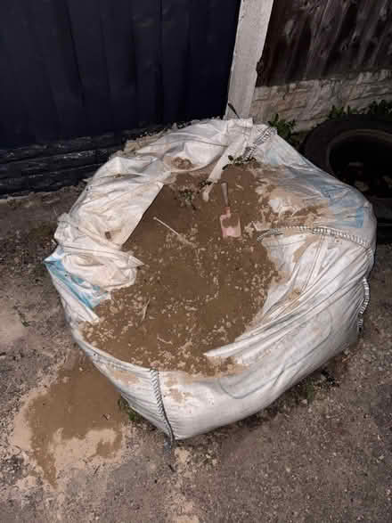 Photo of free Yellow sand (New Stapleford NG9) #1