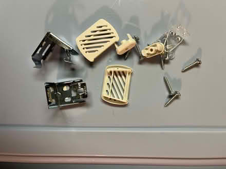 Photo of free Cordless vinyl mini blinds (3) (Nr Fresh Pond & Mt Auburn Cem.) #3