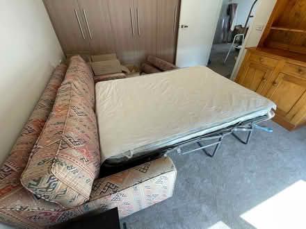 Photo of free sofabed (Boronia) #4