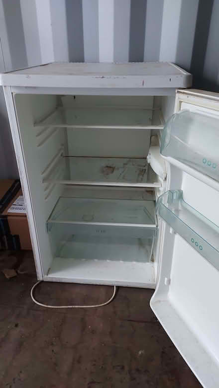 Photo of free Zanussi under counter fridge (Lupton LA6) #2