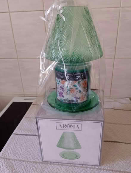 Photo of free Candle with Glass Shade and Tray (Bransford WR6) #1