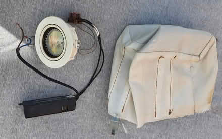Photo of free low voltage downlights (HP10) #1