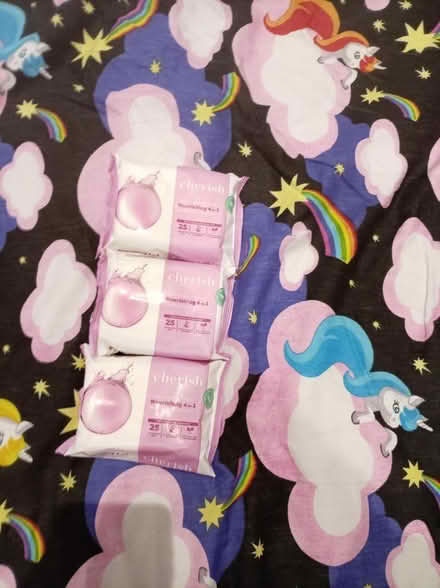 Photo of free Pepsi with lime and face wipes (Worsborough S705PF) #3