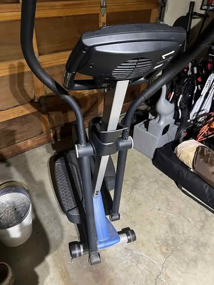 Photo of free Elliptical (Bethany) #4