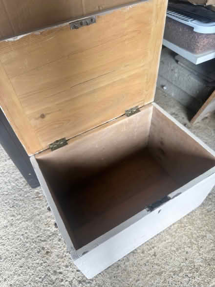 Photo of free Small wooden box (Sibford Gower OX15) #3