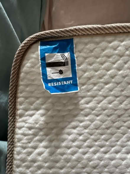 Photo of free Mattress topper (OX7 3QP) #4