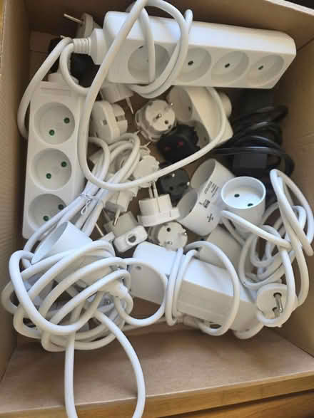 Photo of free UK to EU plugs and EU multiplugs (TW8) #1