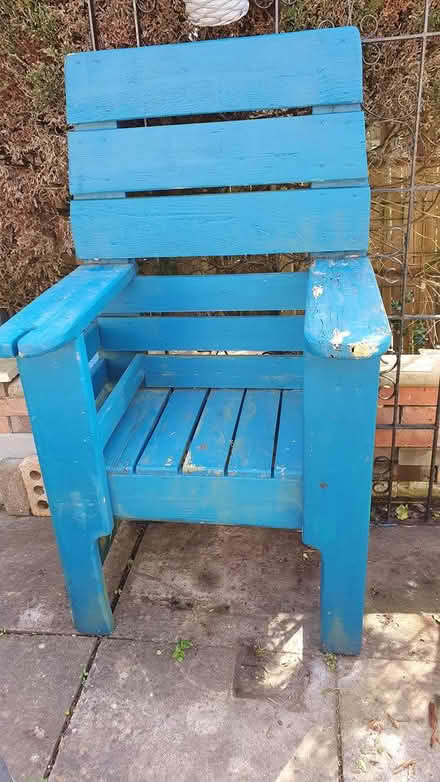Photo of free Wine throne (Chichester Lavant PO18) #2