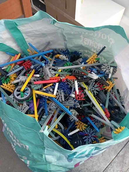 Photo of free Knex (St Albans AL4) #1