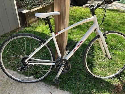 Photo of free Specialized Vita female bike (Capitol Hill SE / Hill East) #1