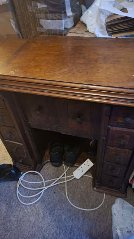 Photo of free Sewing machine electric (Enfield EN2) #3