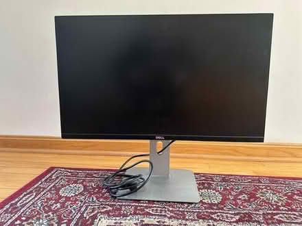 Photo of free Dell UltraSharp Monitor (20874) #2