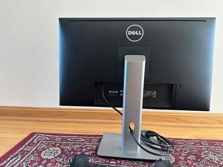 Photo of free Dell UltraSharp Monitor (20874) #1