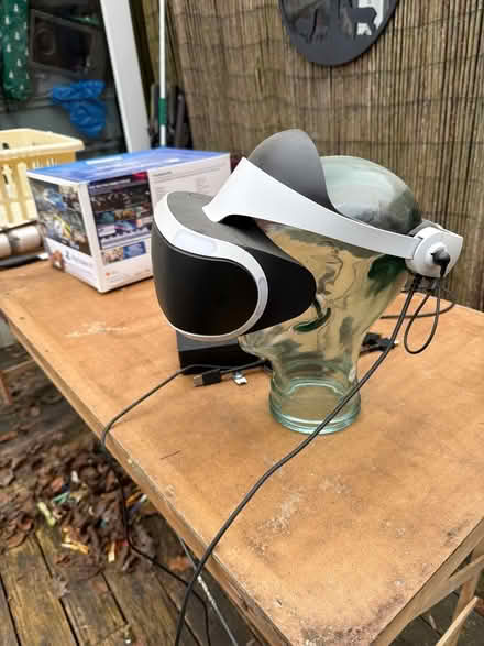 Photo of free Play station vr (Chesterfield S42) #1