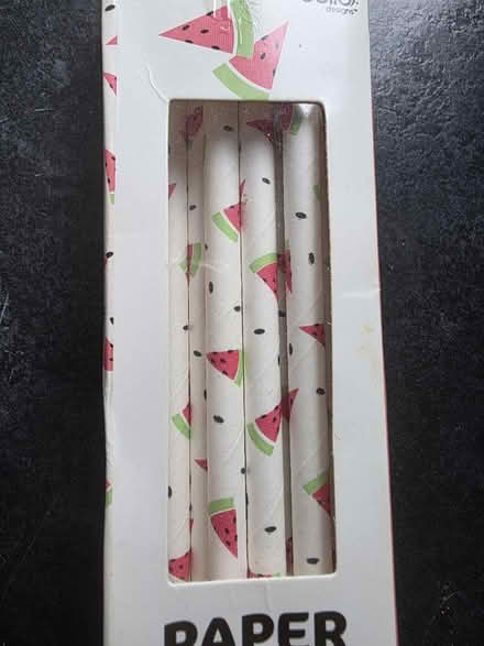 Photo of free Straws (SG18) #2