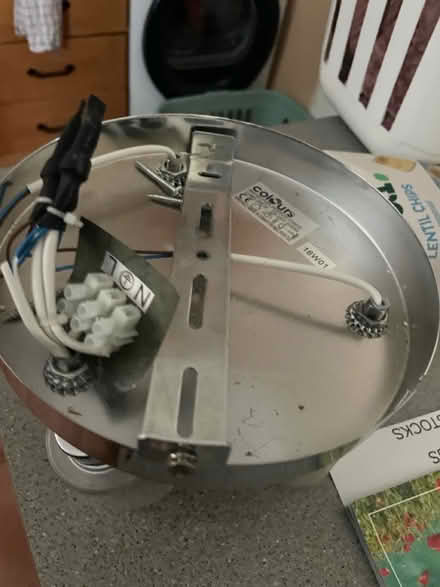 Photo of free Light fitting (M14) #3