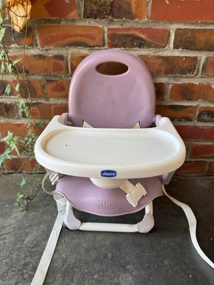 Photo of free Portable Booster Seat (San Jose near Union/Curtner) #2