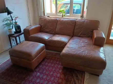 Photo of free Leather corner sofa (Manningtree CO11) #1