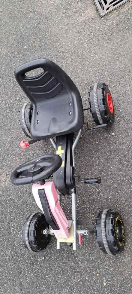 Photo of free Small pedal go kart (OX14 off Colwell Drive) #1