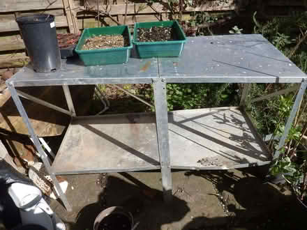 Photo of free greenhouse staging, aluminium, W 50cm , H 82cm ,L 58x2cm (Purley CR8) #1