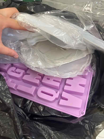Photo of free Resin moulds (AL4 0QS) #1