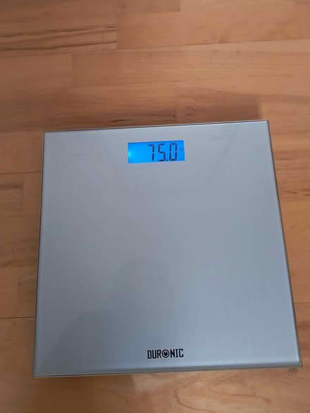 Photo of free Duronic weighing scales (Royston SG8) #1