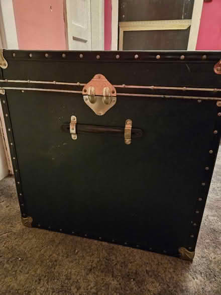 Photo of free Large trunk (Riddlesdown CR8) #4