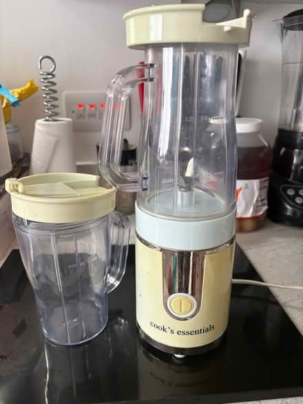 Photo of free Cooks essential Blender / smoothie (Belle Vale L25) #1
