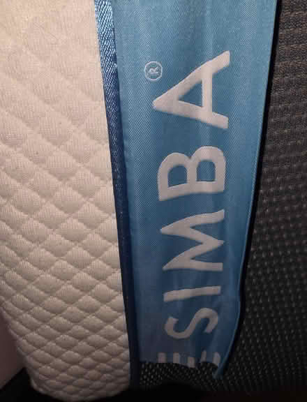 Photo of free Simba hybrid king size mattress (M22 airport) #4
