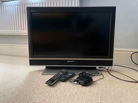 Photo of free Sony Bravia TV (St Albans AL1) #1
