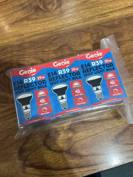 Photo of free E14 R39 light bulbs (Croham CR2) #1