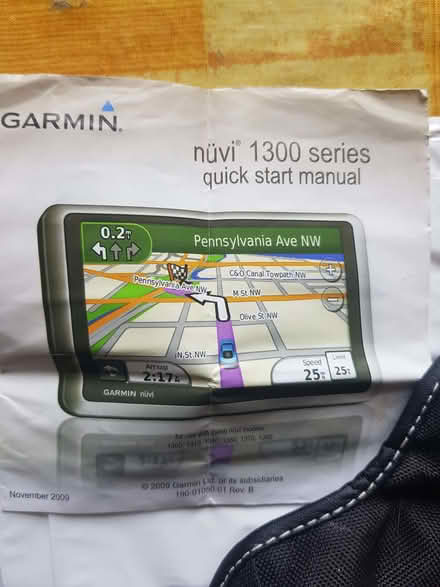 Photo of free Garmin nuvi sat nav, maps need updating, low battery (Corstorphine EH12) #2